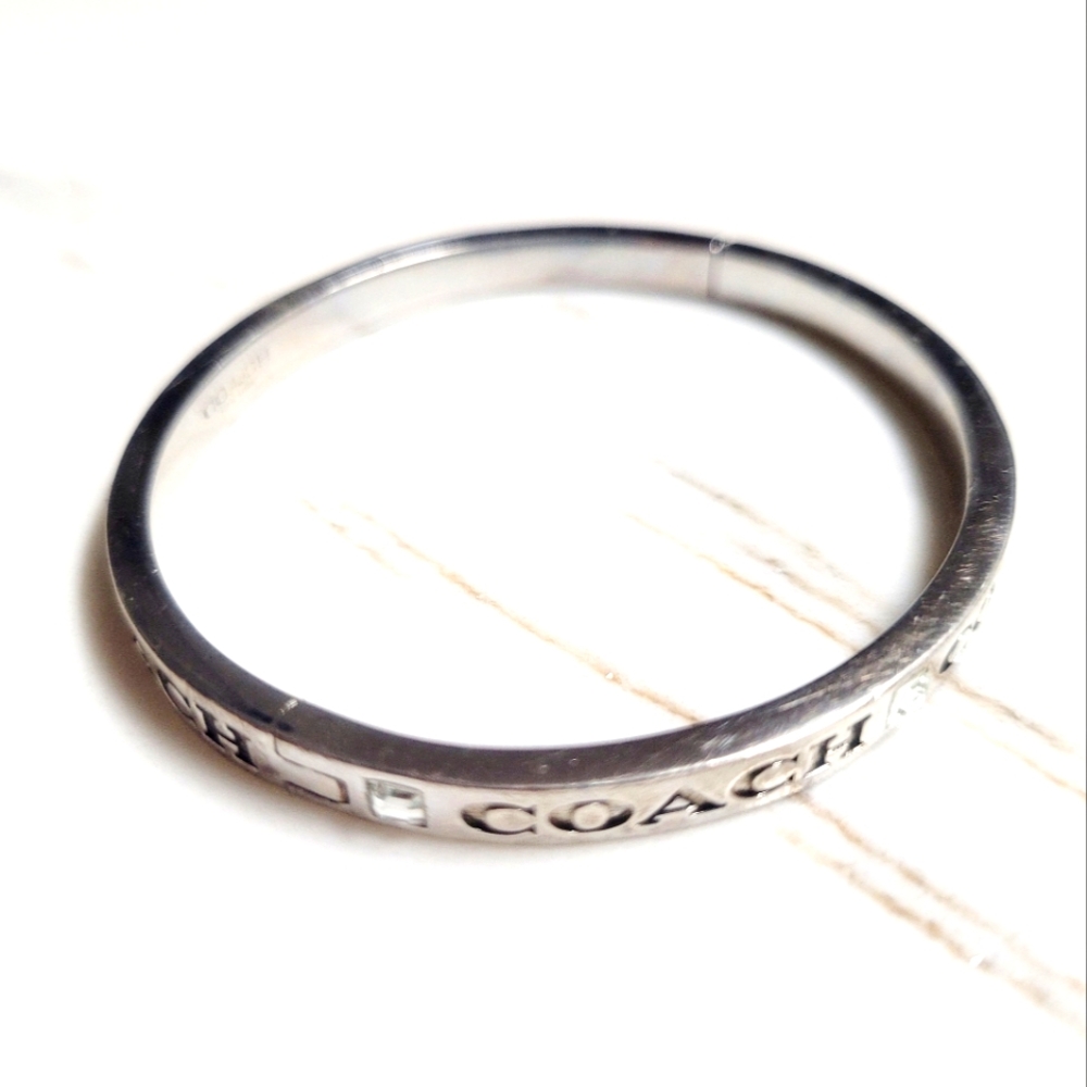 Coach Silver Logo Bracelet - Picture 5 of 5